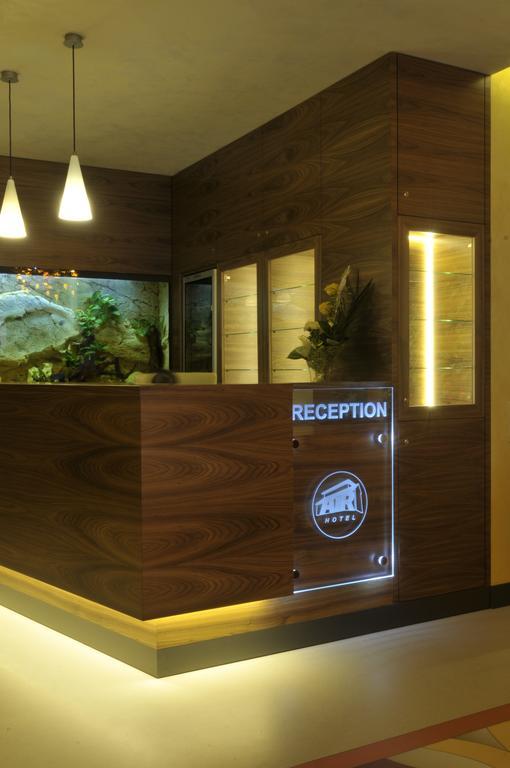 Hotel Air Holíč エクステリア 写真